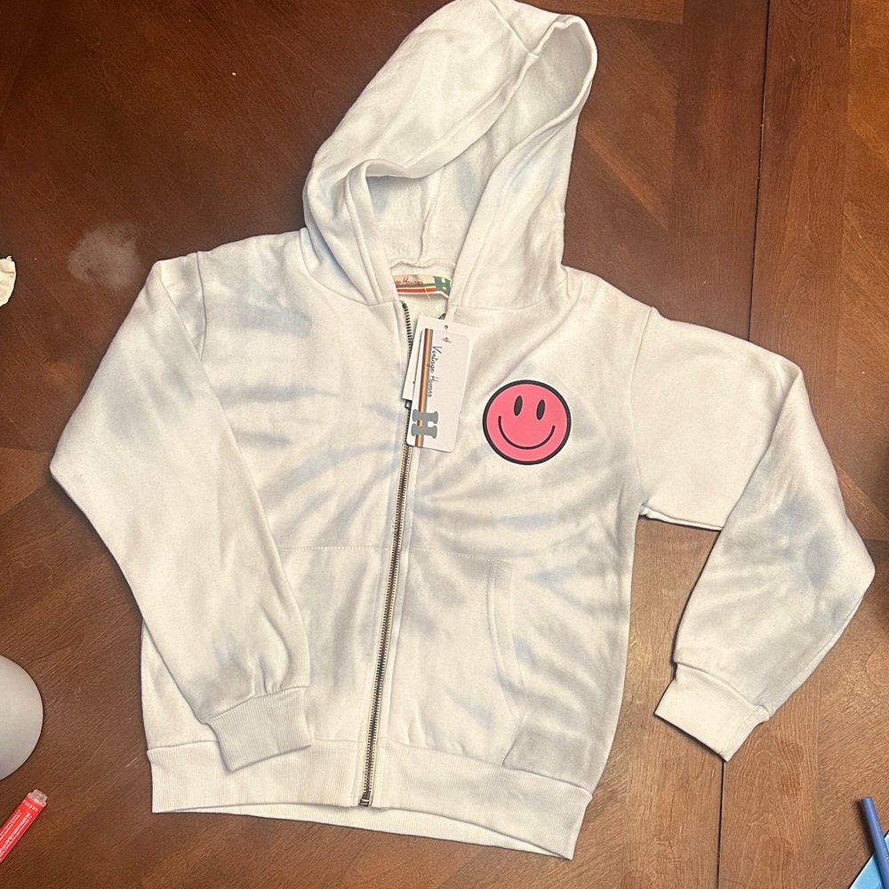 NWT Vintage Havana White Hoodie with Pink Smiley